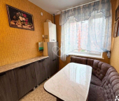 3-комн, 62кв м, этаж 6/10 ул 70-летия Победы, 29