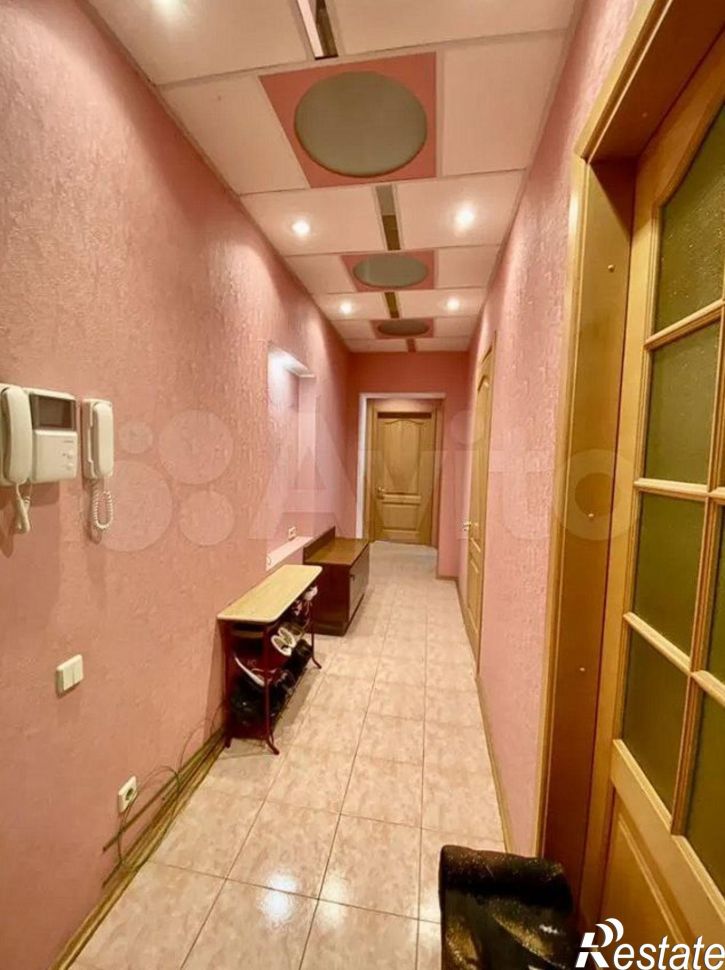3-комн квартира Комсомольская, 10
