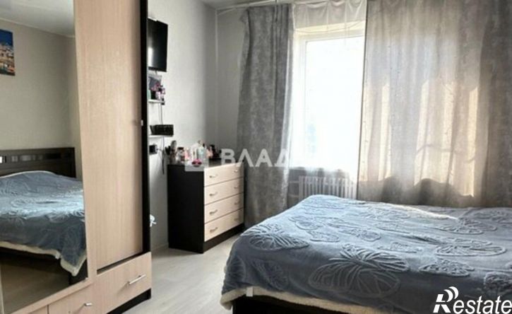 4-комн квартира ул им. Богданова, 1/3,  д. 1/3