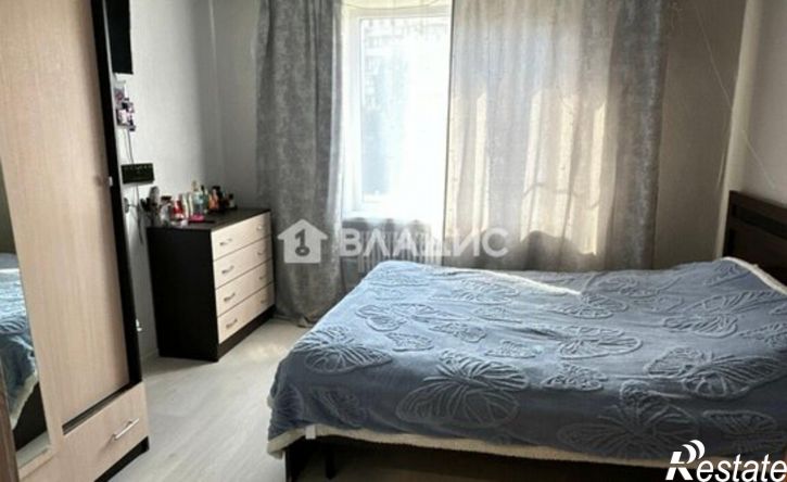 4-комн квартира ул им. Богданова, 1/3,  д. 1/3