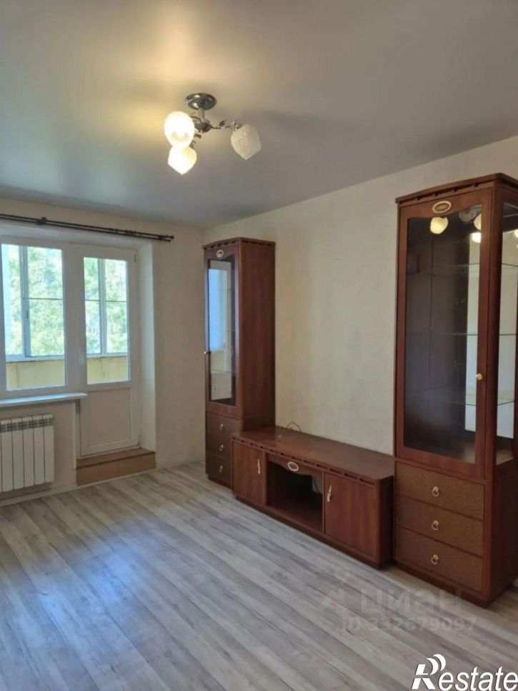 3-комн квартира ул Шекснинская, 32,  д. 32