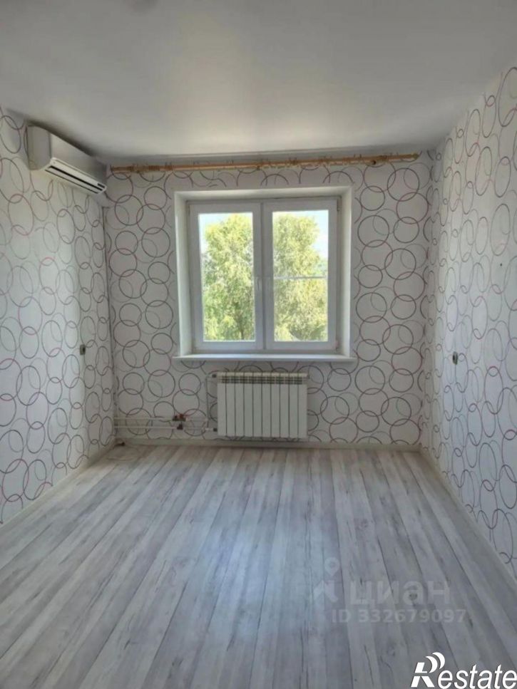 3-комн квартира ул Шекснинская, 32,  д. 32