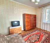 2-комн, 41кв м, этаж 2/2 ул 25-летия Октября, 3