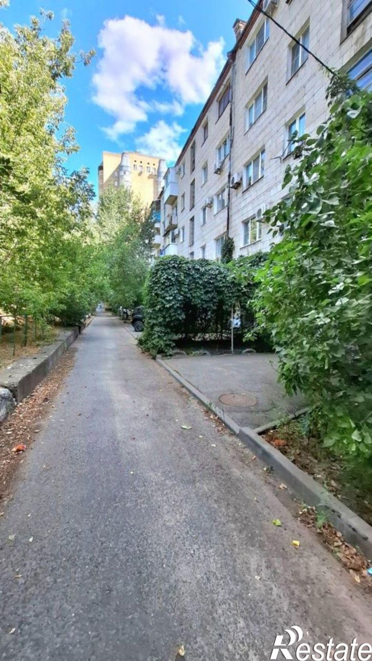 2-комн квартира ул 7-й Гвардейской, 16,  д. 16