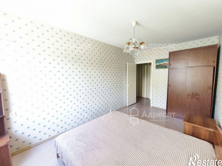 2-комн квартира ул. Комарова,  д.79