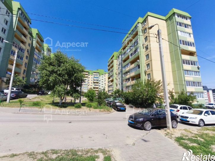2-комн квартира ул. Комарова,  д.79