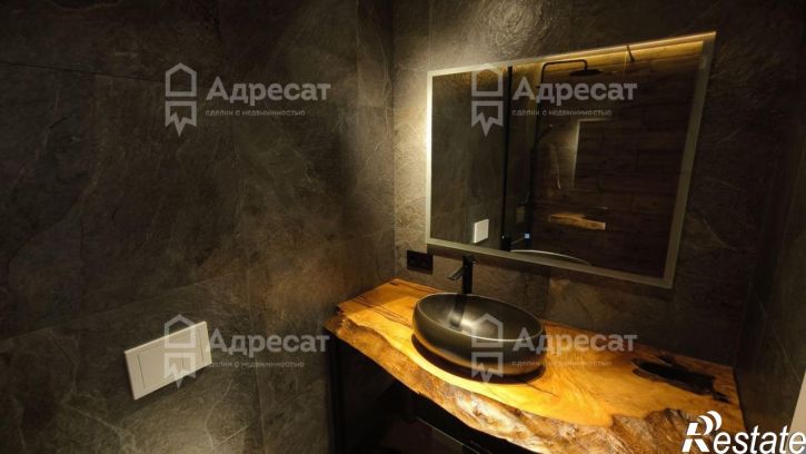 2-комн квартира ул. им. Гаря Хохолова,  д.11