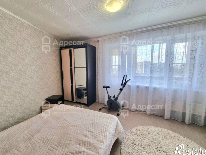 4-комн квартира ул. Сухова,  д.19
