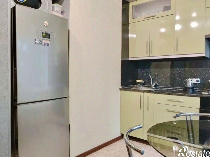 2-комн квартира ул им. Хользунова, 42,  д. 42