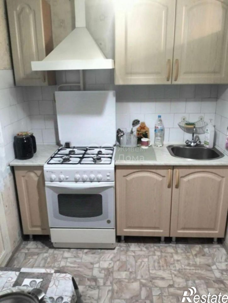 3-комн квартира ул им. академика Богомольца, 1,  д. 1
