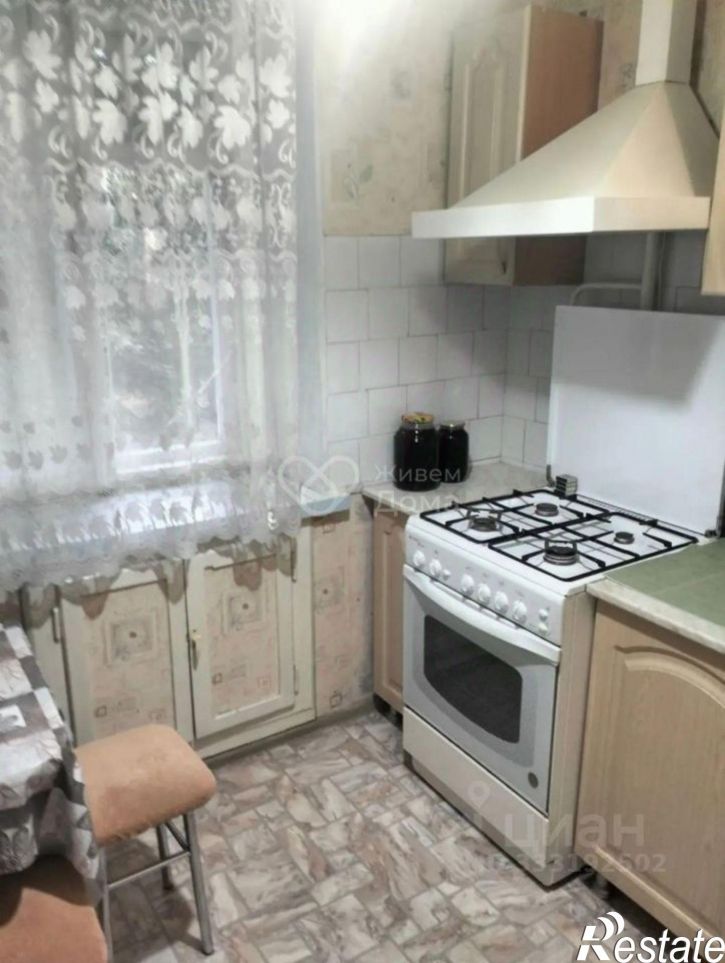3-комн квартира ул им. академика Богомольца, 1,  д. 1