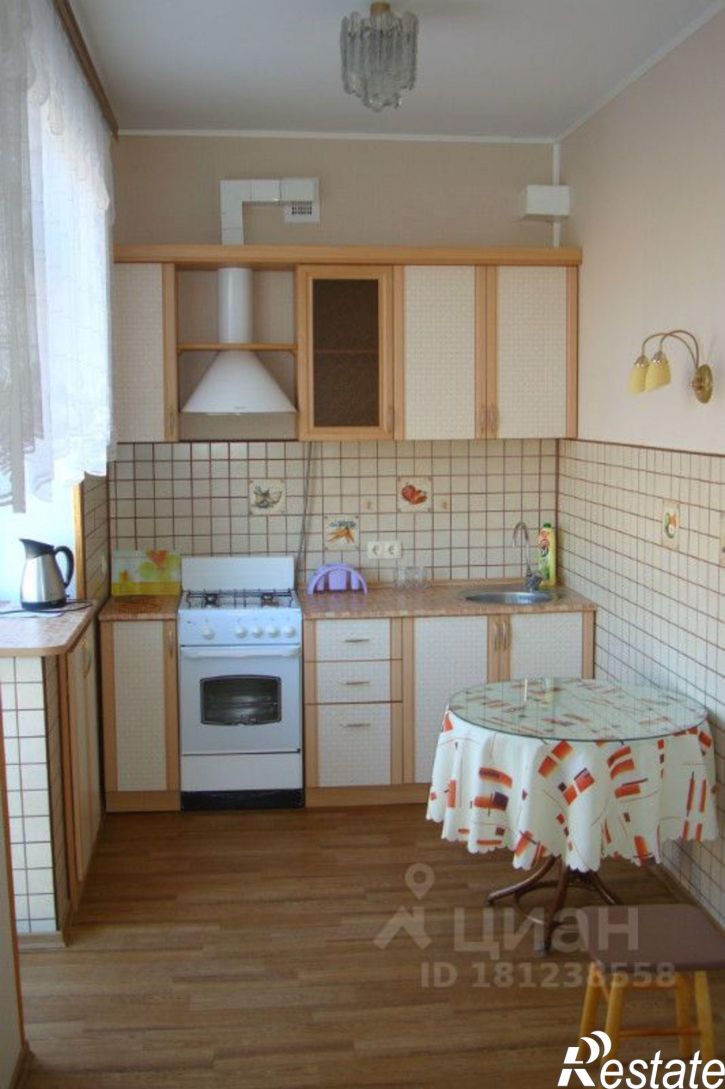 2-комн квартира ул Аллея Героев, 3,  д. 3