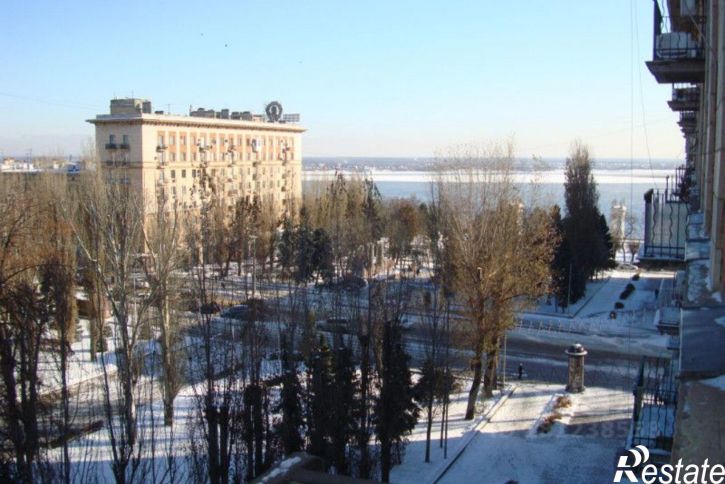 2-комн квартира ул Аллея Героев, 3,  д. 3