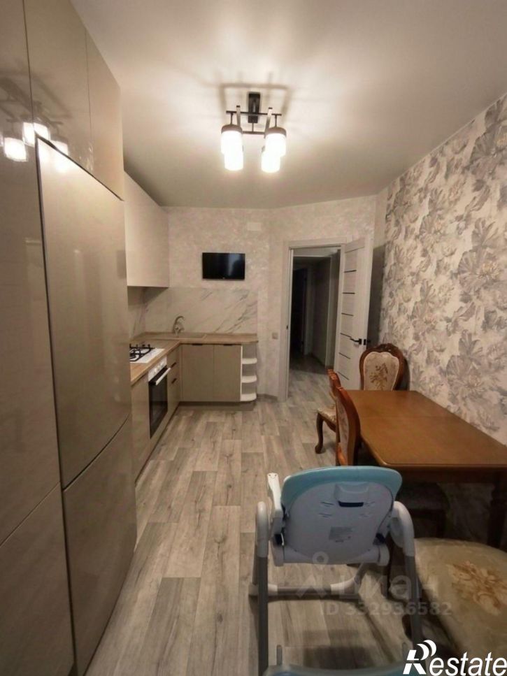 3-комн квартира ул им. гвардии полковника Добрушина, 12а,  д. 12а