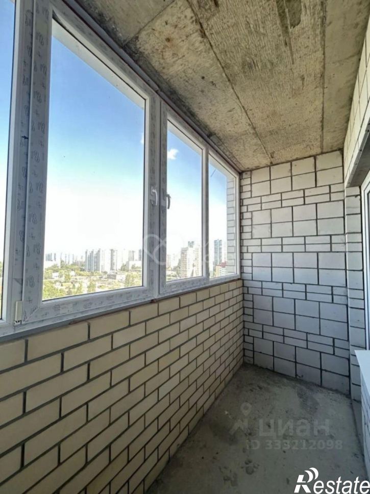 2-комн квартира б-р 30-летия Победы, 19б,  д. 19б