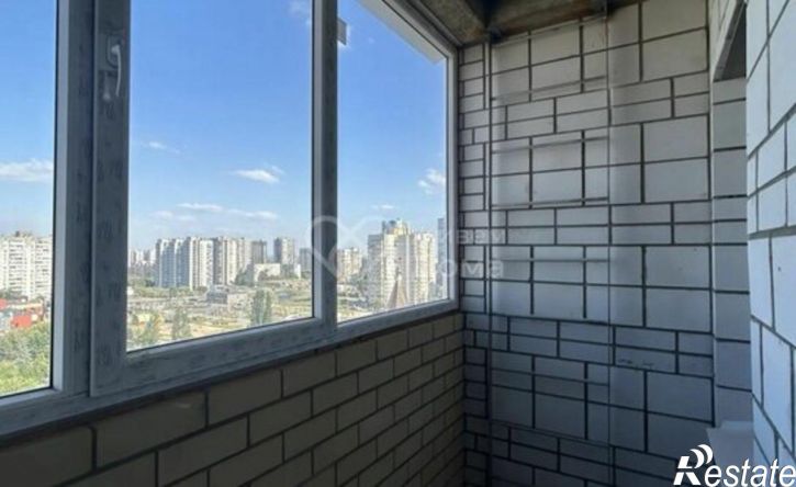 2-комн квартира б-р 30-летия Победы, 19б,  д. 19б