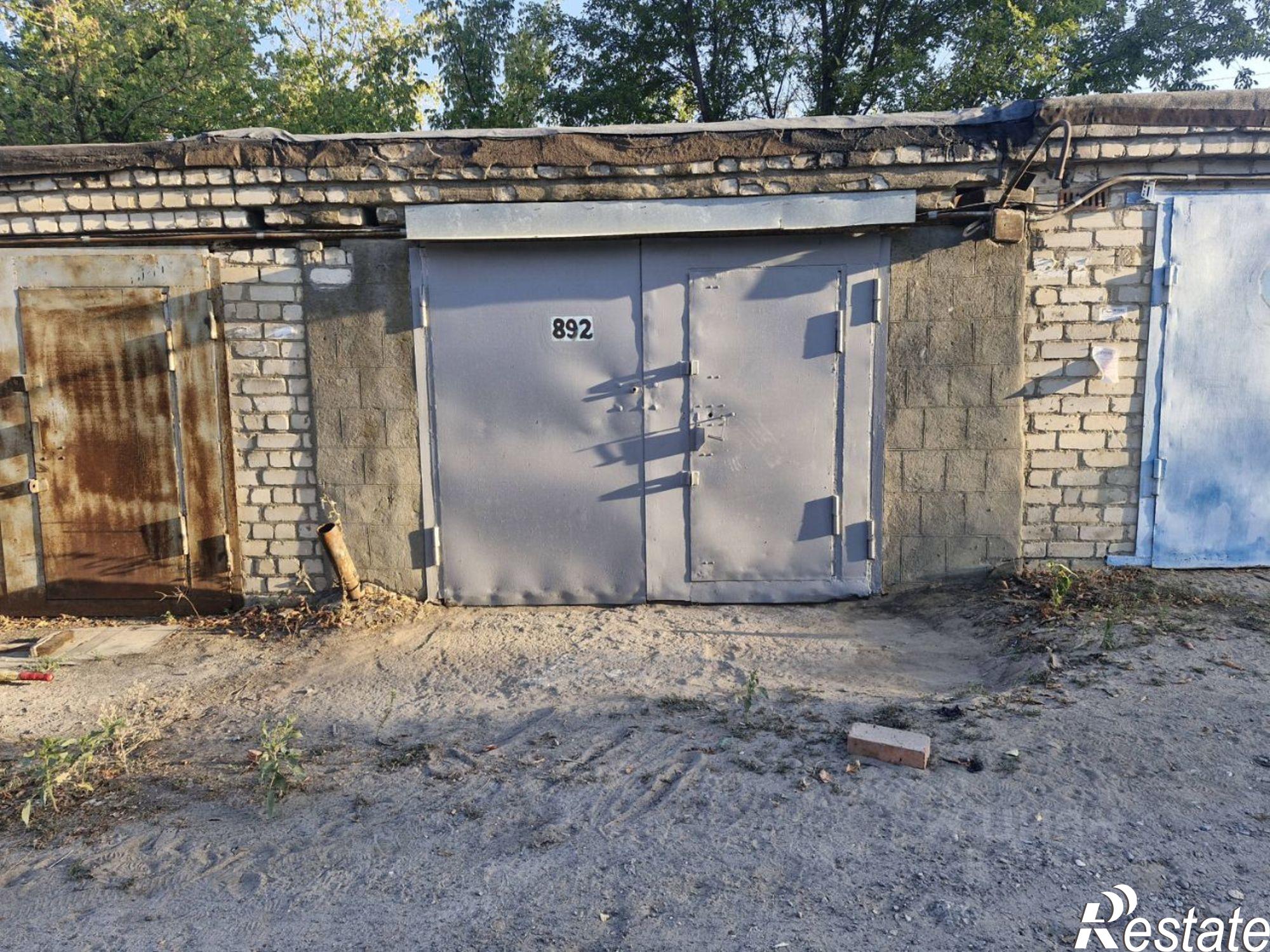 Купить гараж, место в паркинге за 350 000 рублей на Абаканский пр-д