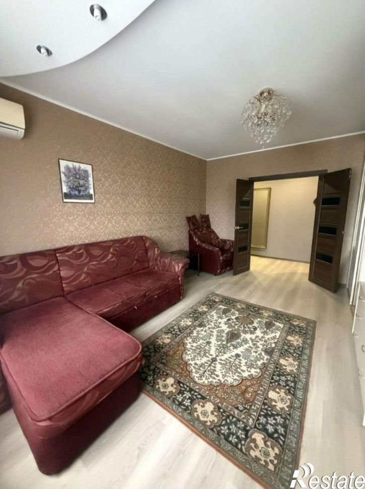 3-комн квартира ул им. Землячки, 26,  д. 26