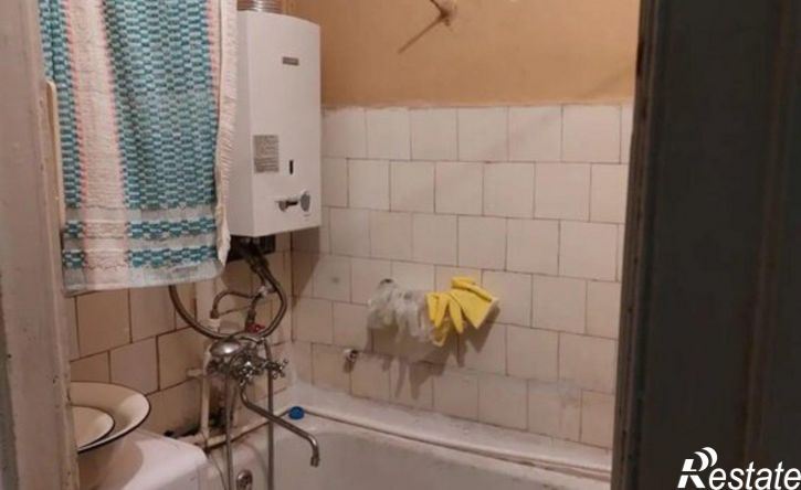 3-комн квартира ул Пражская, 10,  д. 10