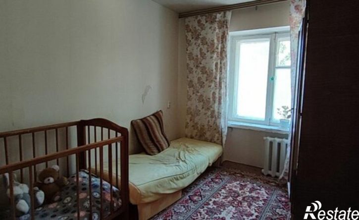 4-комн квартира ул 51-й Гвардейской, 37,  д. 37