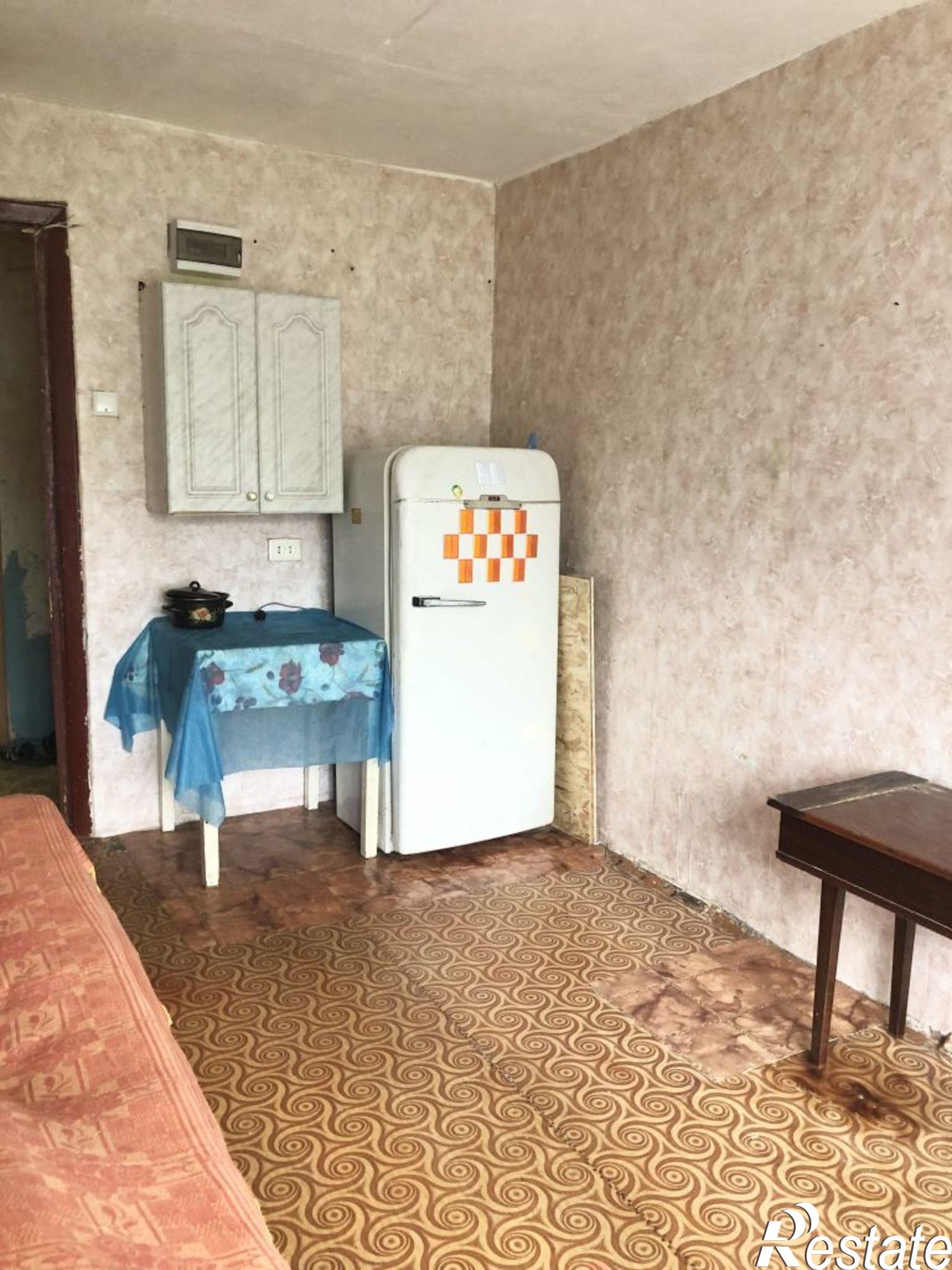 Сдать комнату за 10 000 рублей на 64 Армии, 22 а
