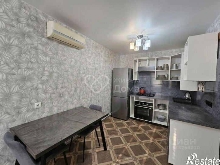 2-комн квартира ул им. гвардии капитана Курсекова, 30,  д. 30