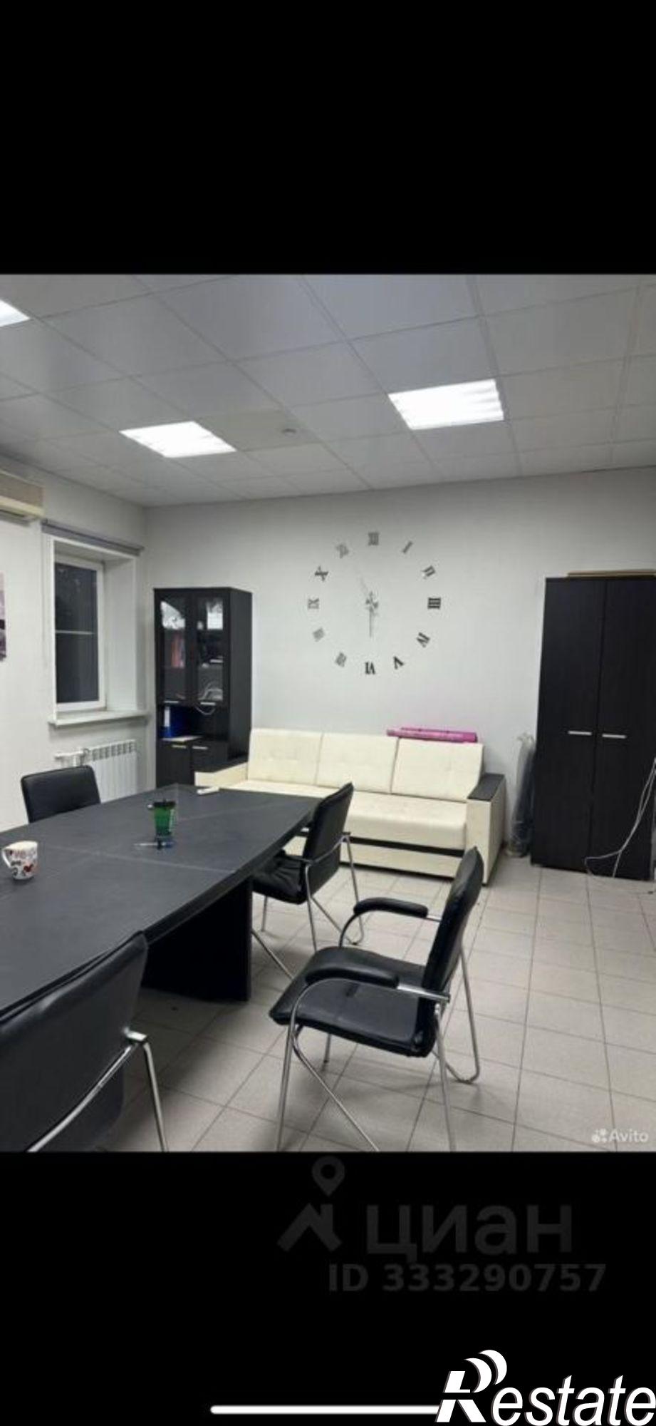 Купить офис, помещение под офис за 14 990 300 рублей на ул им. Бахтурова, 10а