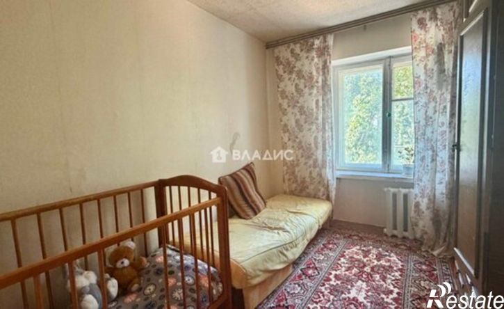4-комн квартира ул 51-й Гвардейской, 37,  д. 37