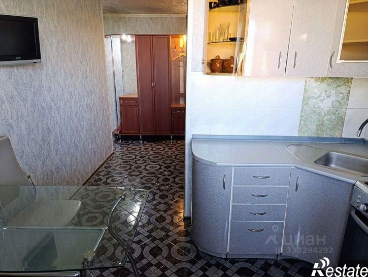 3-комн квартира пр-кт им. Столетова, 44,  д. 44