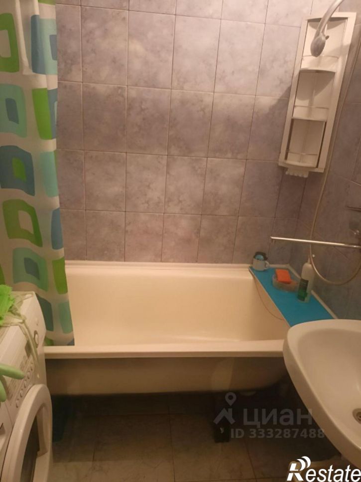 2-комн квартира ул им. Землячки, 33,  д. 33