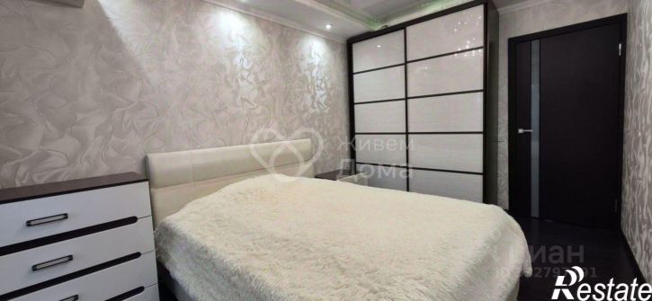 3-комн квартира б-р 30-летия Победы, 60,  д. 60