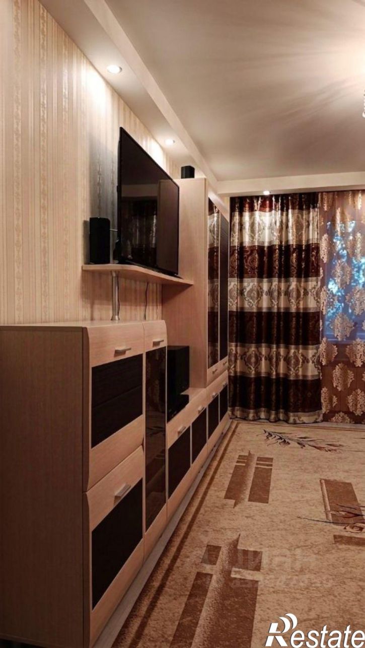 2-комн квартира ул Космонавтов, 61,  д. 61