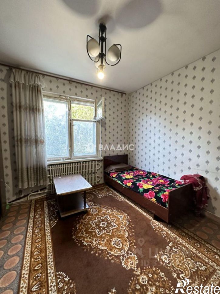 2-комн квартира Волгоград, улица Пархоменко, 57