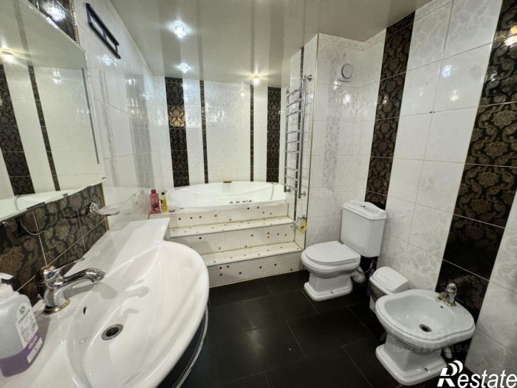 4-комн квартира ул Краснознаменская, 7,  д. 7