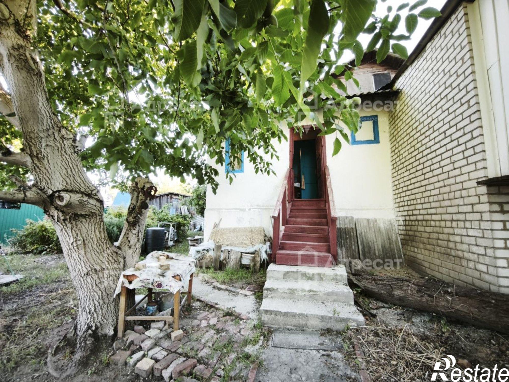 Купить квартиру за 2 500 000 рублей на ул. Тищенко,  д.15
