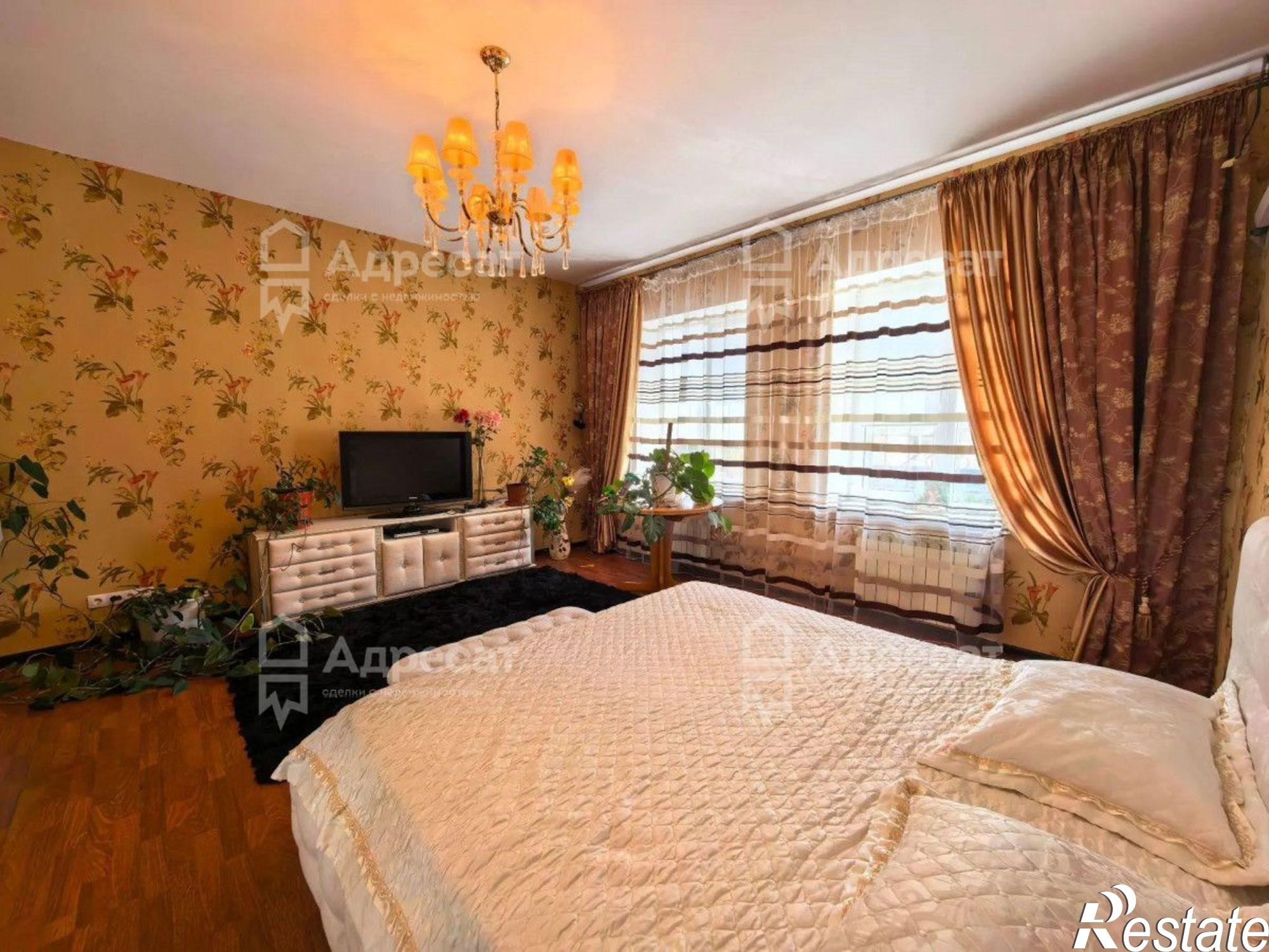Купить дачу, дом, коттедж за 18 000 000 рублей на ул. Монгольская