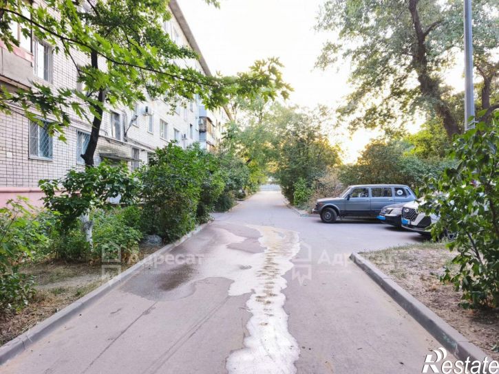 3-комн квартира ул. Алексеевская,  д.15