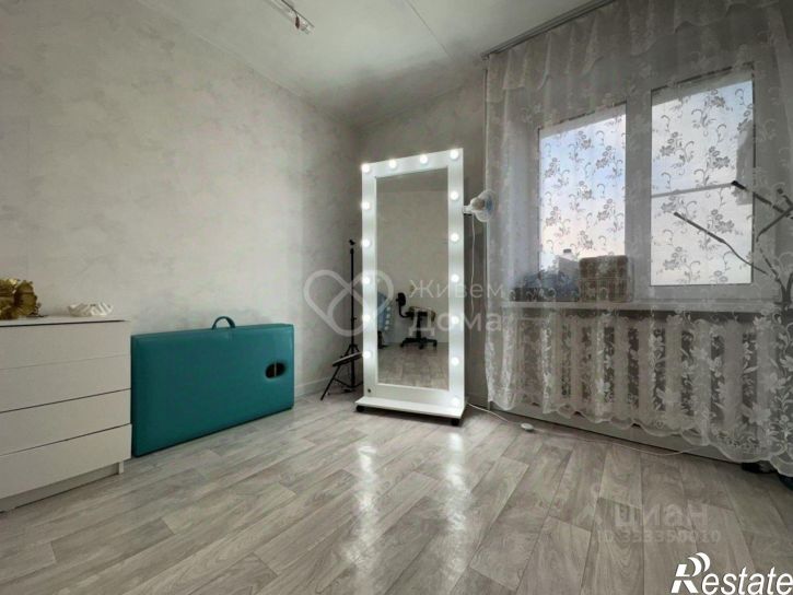 3-комн квартира ул Триумфальная, 28,  д. 28