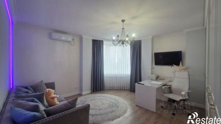 2-комн квартира ул Грушевская, 3,  д. 3