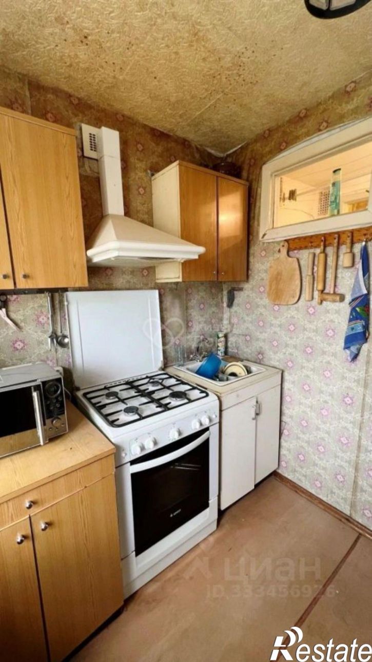 2-комн квартира ул 64-й Армии, 61,  д. 61