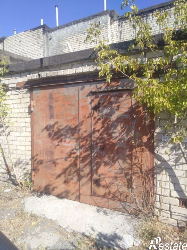 Гараж/парковка ул им. Денисенко, 192,  д. 192