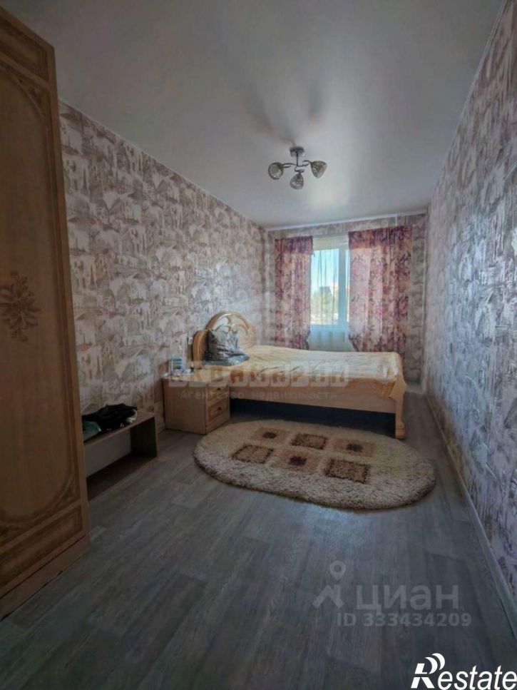 3-комн квартира ул им. академика Богомольца, 20,  д. 20