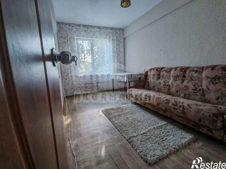 3-комн квартира ул им. академика Богомольца, 20,  д. 20