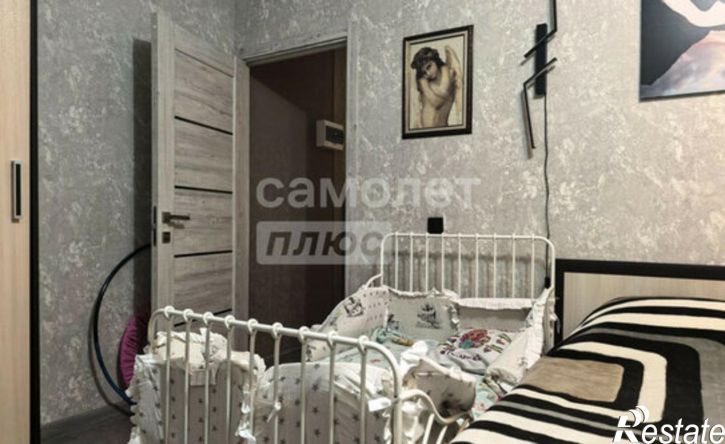 2-комн квартира улица Академика Комарова, 68А