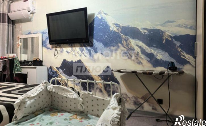 2-комн квартира улица Академика Комарова, 68А
