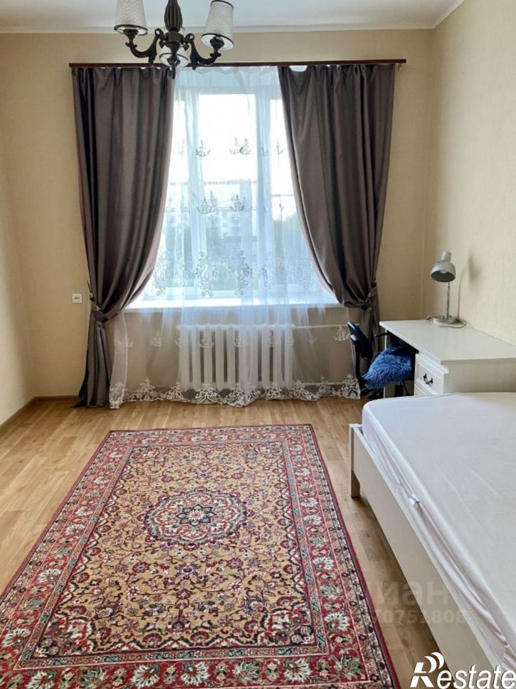 3-комн квартира ул Комсомольская, 8,  д. 8