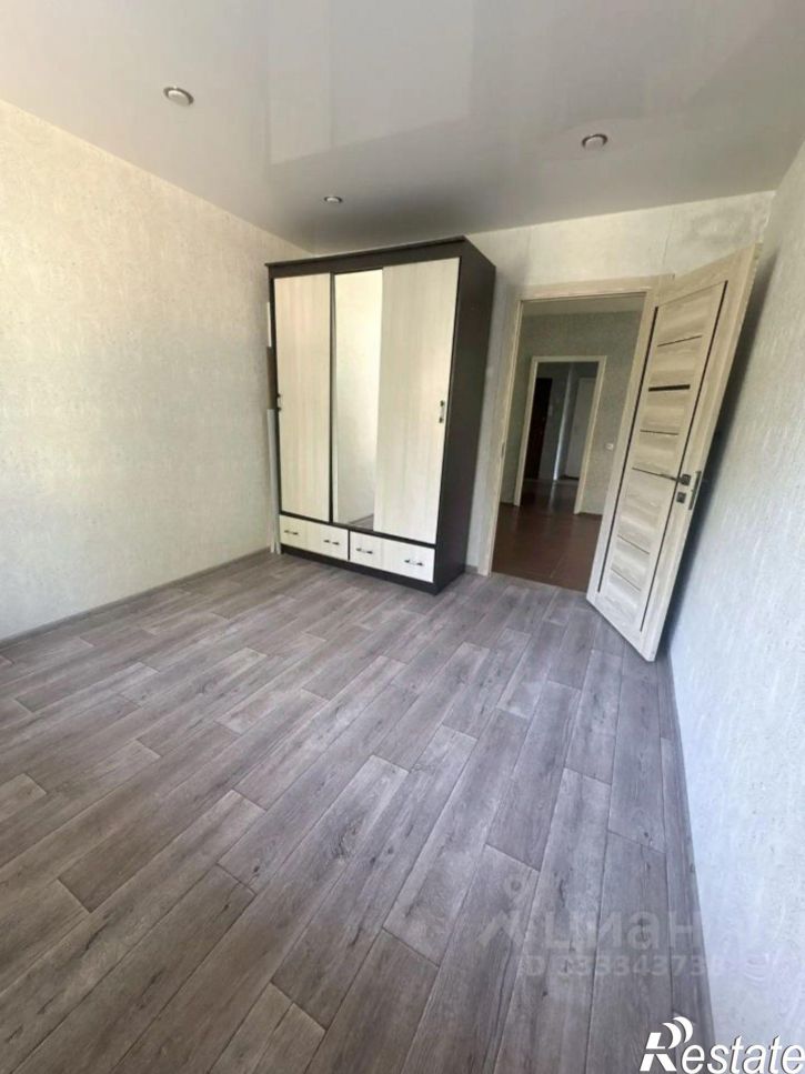 4-комн квартира улица Валентины Терешковой, 26,  д. 26