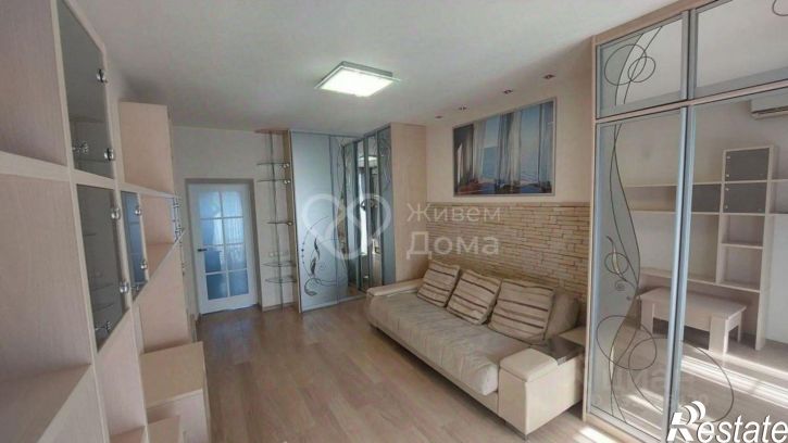 2-комн квартира улица Хользунова, 23,  д. 23