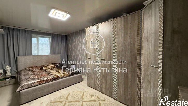 2-комн квартира улица 13-й Гвардейской Дивизии, 13А,  д. 13А