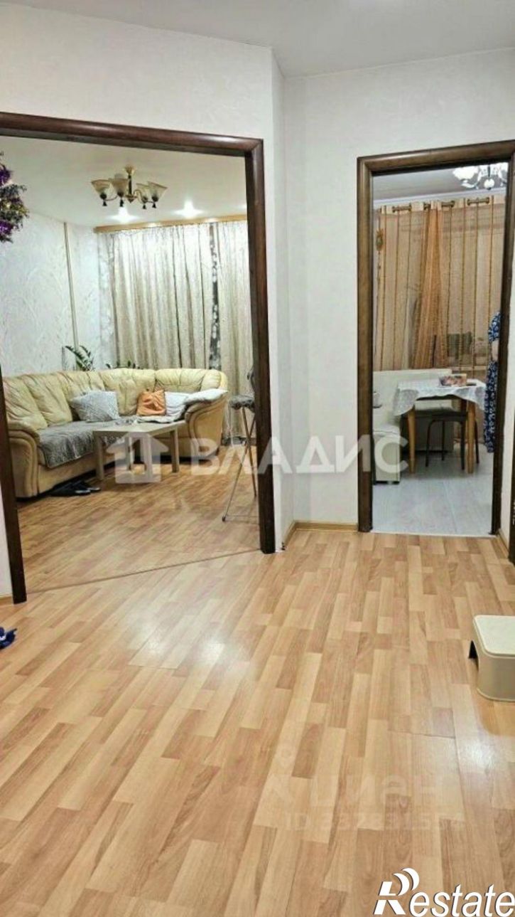 4-комн квартира Новороссийская улица, 67А,  д. 67А